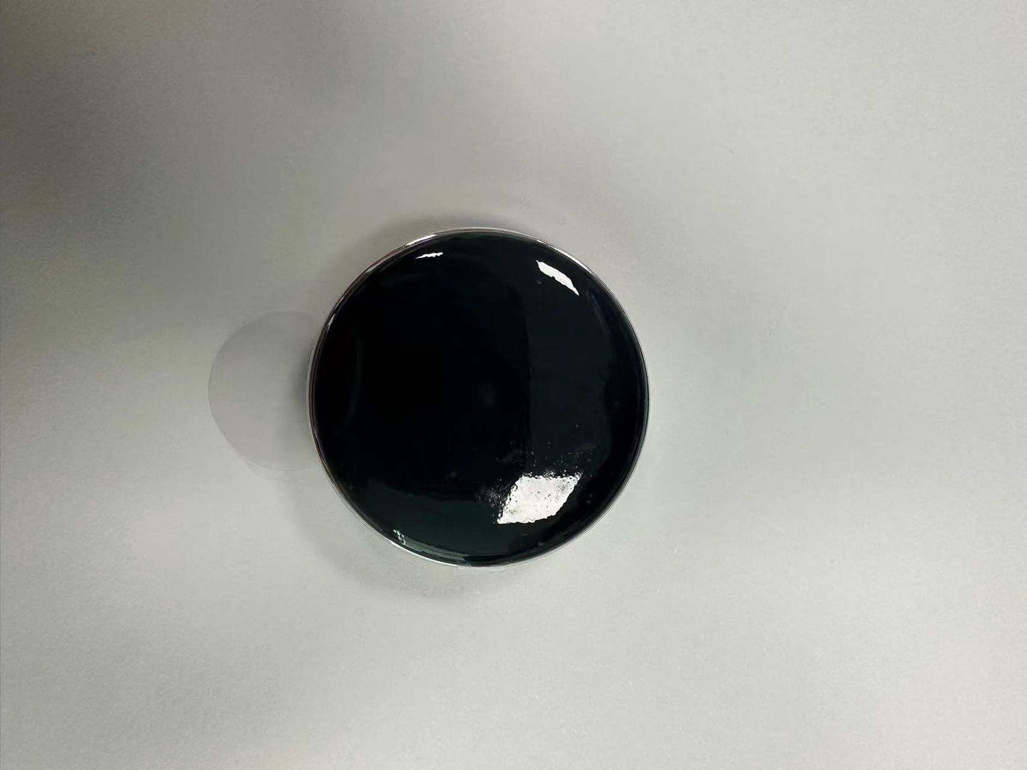 Circular Black Locator